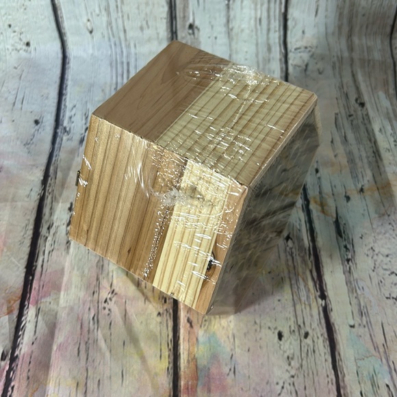 Bee / Bug Hotel - Picture 2 of 5